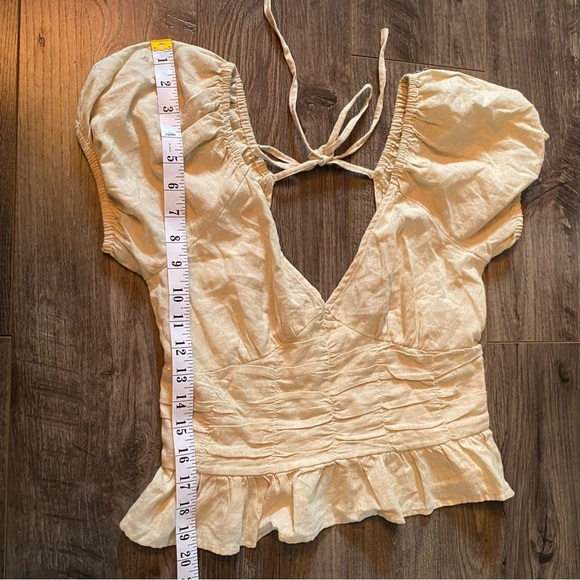 Sim and Sam linen crop top puff sleeve ruching smocked back natural colour - Picture 4 of 7